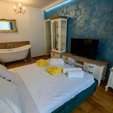 Ultracentral Luxury Apartment *